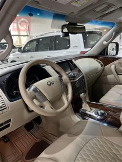 Infiniti QX80